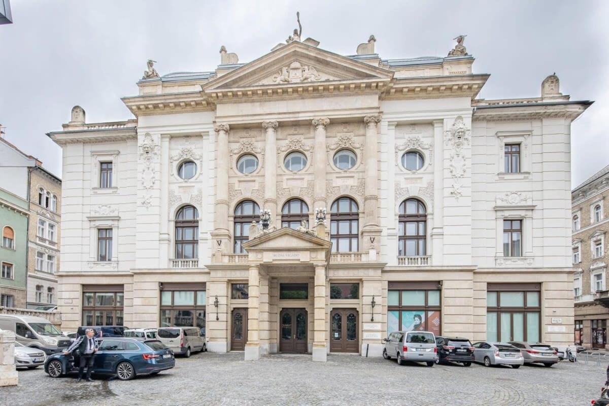 Castle View - New - Romantic Budapešť Exteriér fotografie